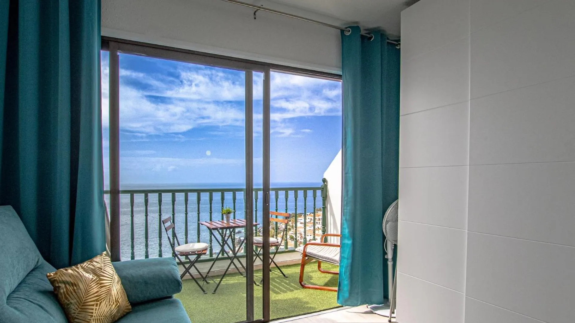 Oceanfront Studio By Dream Homes Tenerife Puerto de Santiago  0*, Puerto de Santiago (Tenerife) Spain