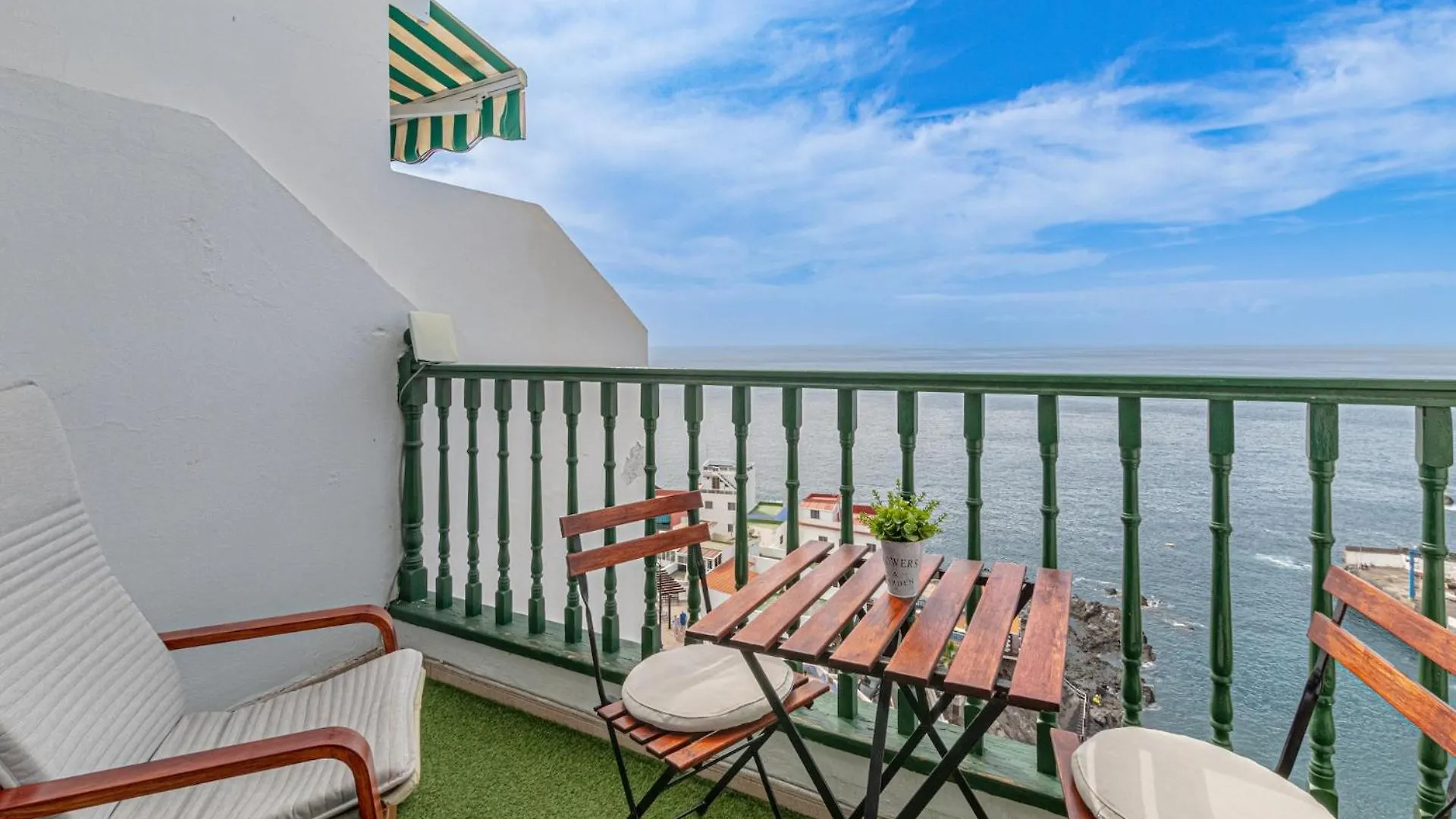 Oceanfront Studio By Dream Homes Tenerife Puerto de Santiago  Apartment Puerto de Santiago (Tenerife)