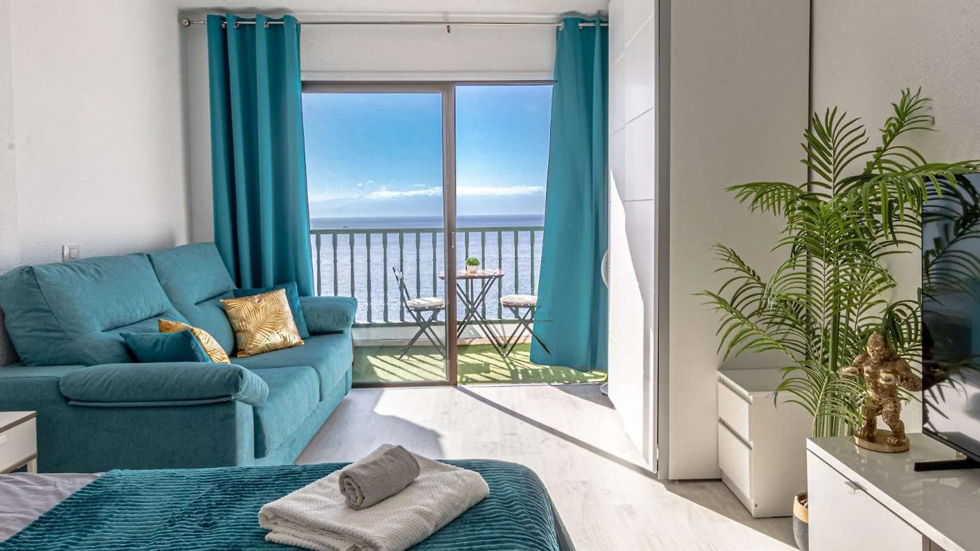 Oceanfront Studio By Dream Homes Tenerife Puerto de Santiago  Spain