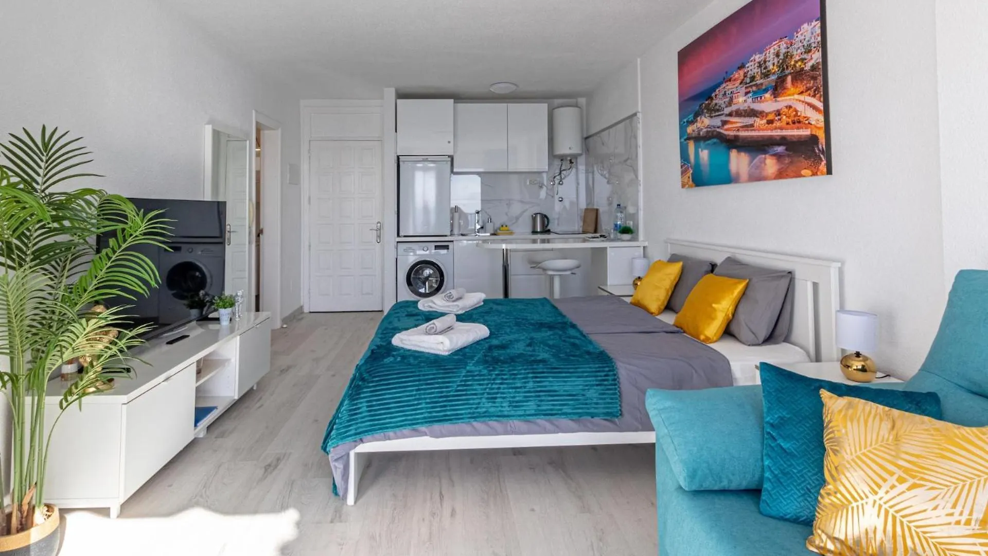 Oceanfront Studio By Dream Homes Tenerife Puerto de Santiago